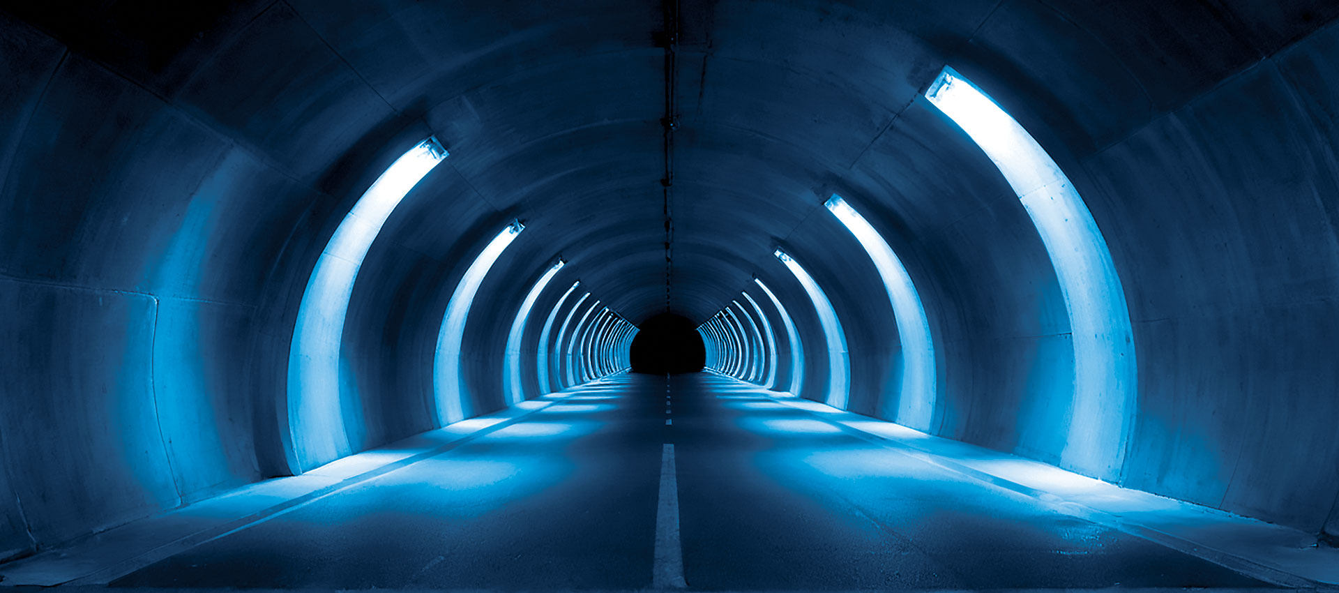 Tunnel-1920-x-850pxl Tunnel-1920-x-850pxl
